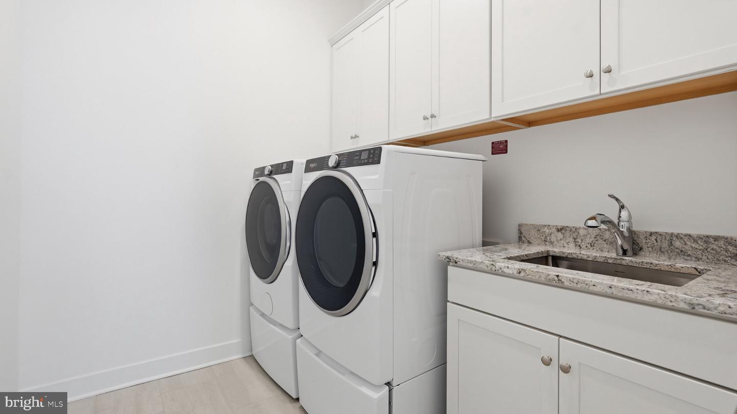 15031 Passion Ln Property Photo 27