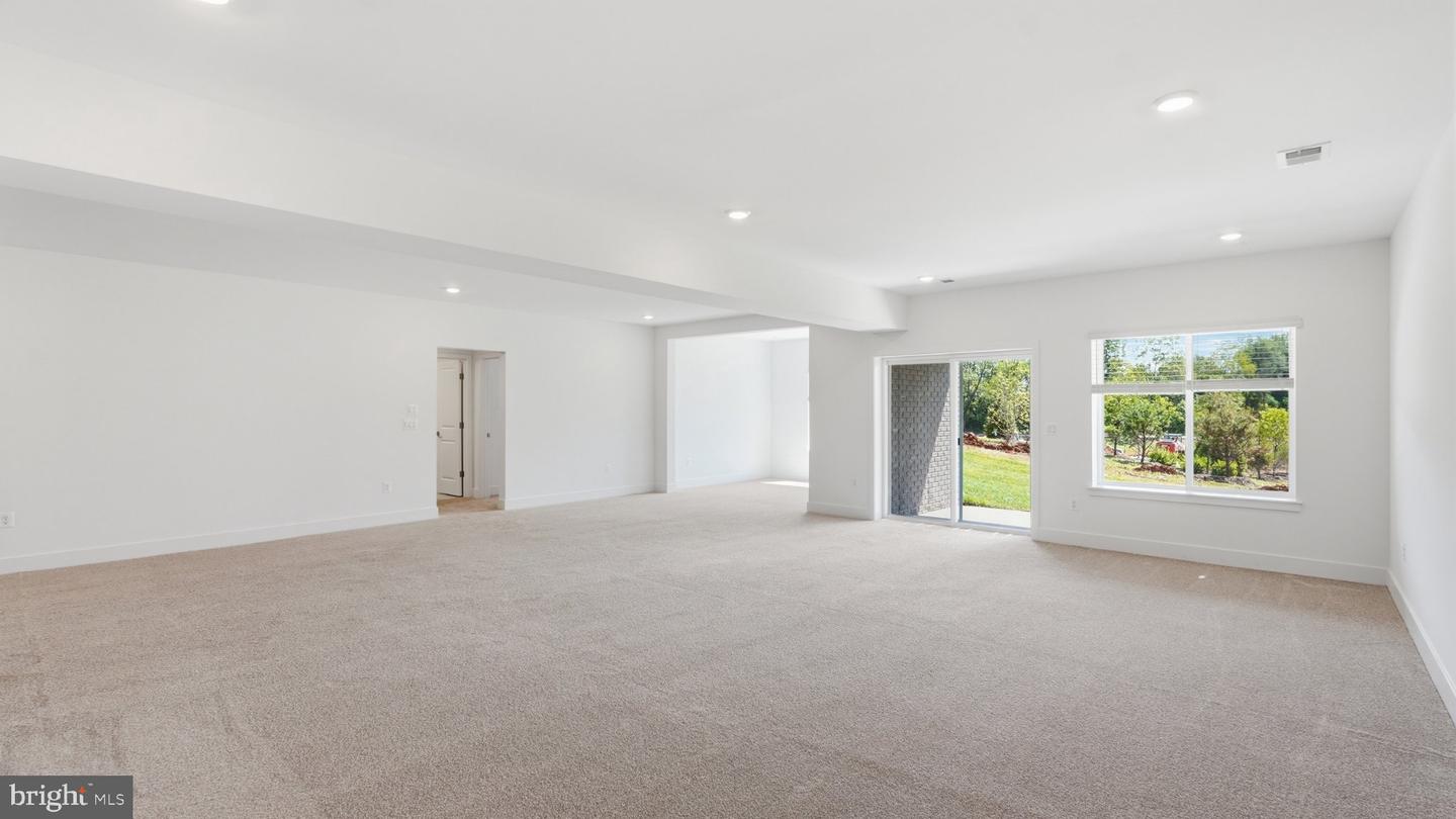 15031 Passion Ln Property Photo 31