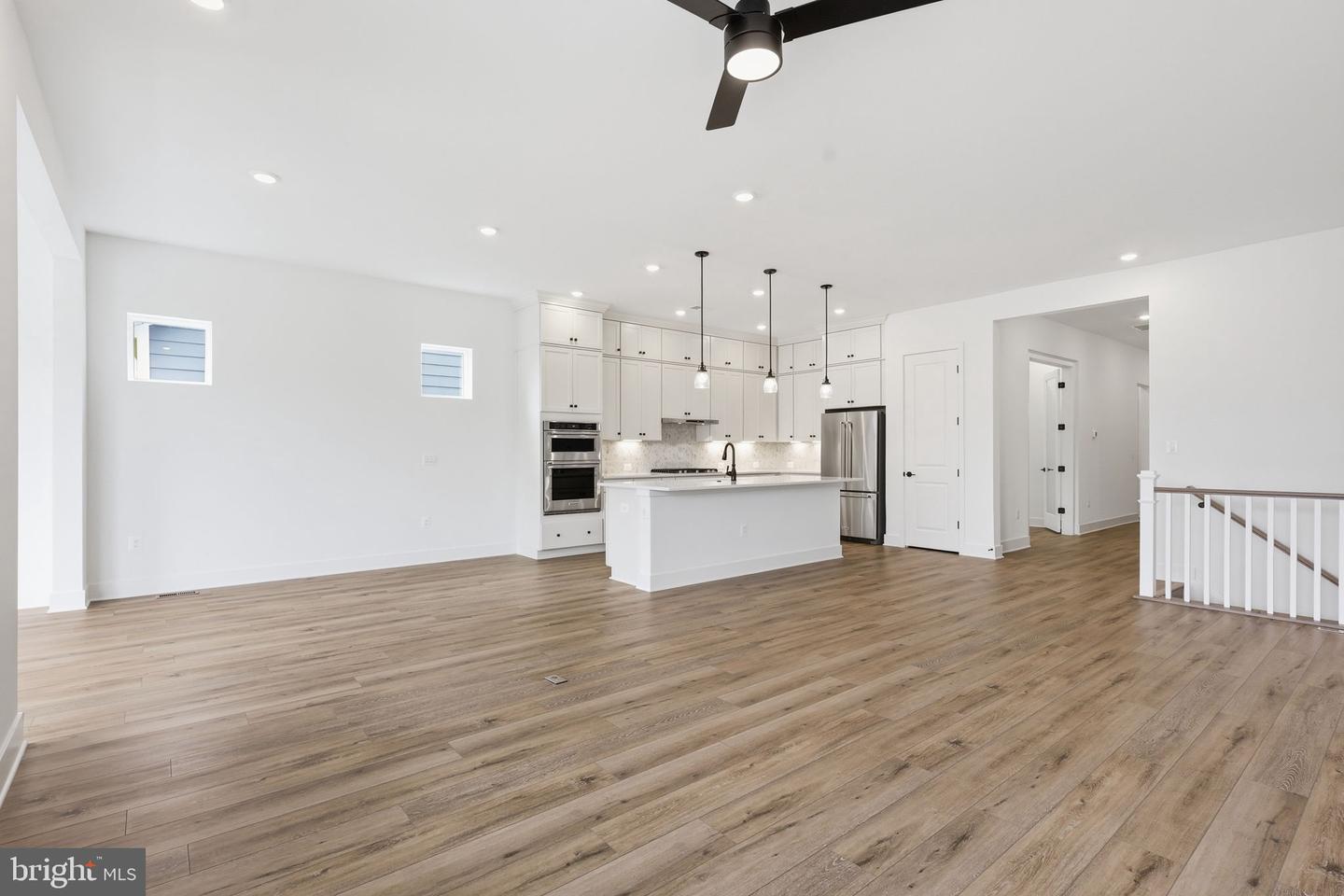 15033 Passion Ln Property Photo 8