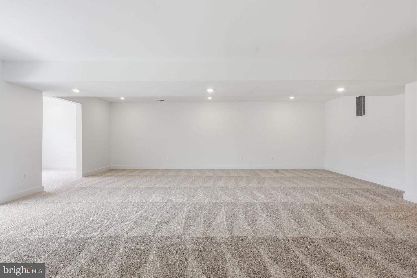15033 Passion Ln Property Photo 25
