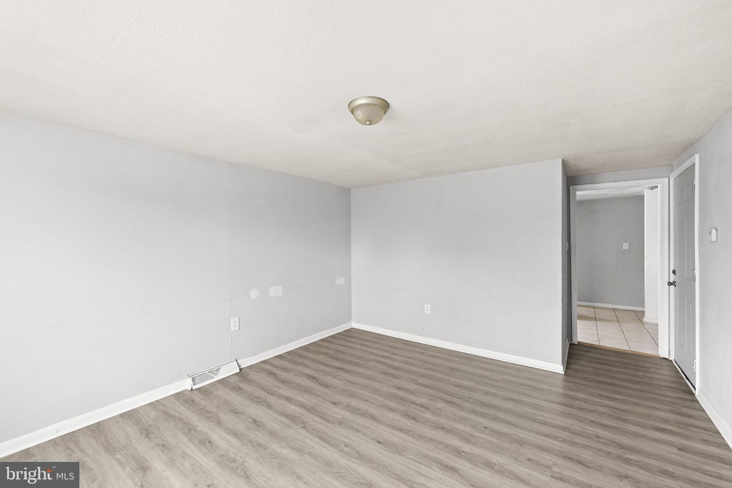 1012 S Main St Property Photo 15
