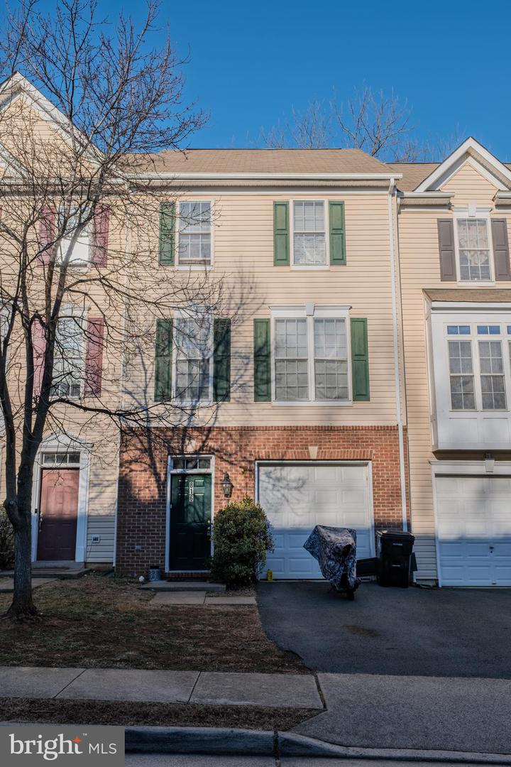 816 FAIRVIEW VILLAGE CT
