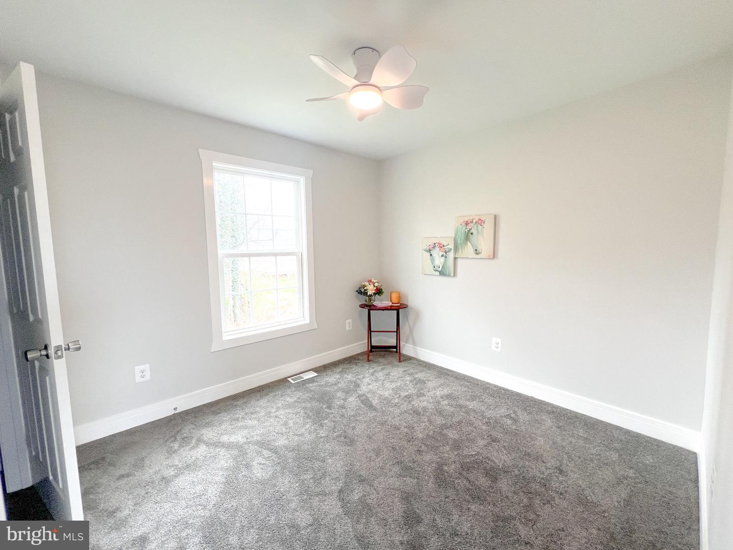 616 Second Property Photo 13