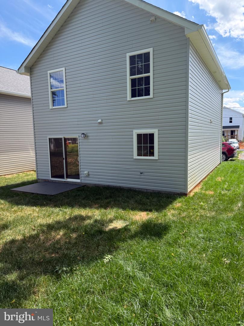 616 Second Property Photo 18