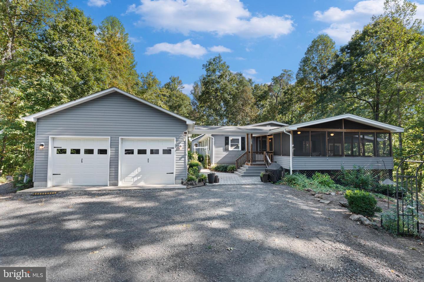 8572 Monumental Mls Property Photo 1