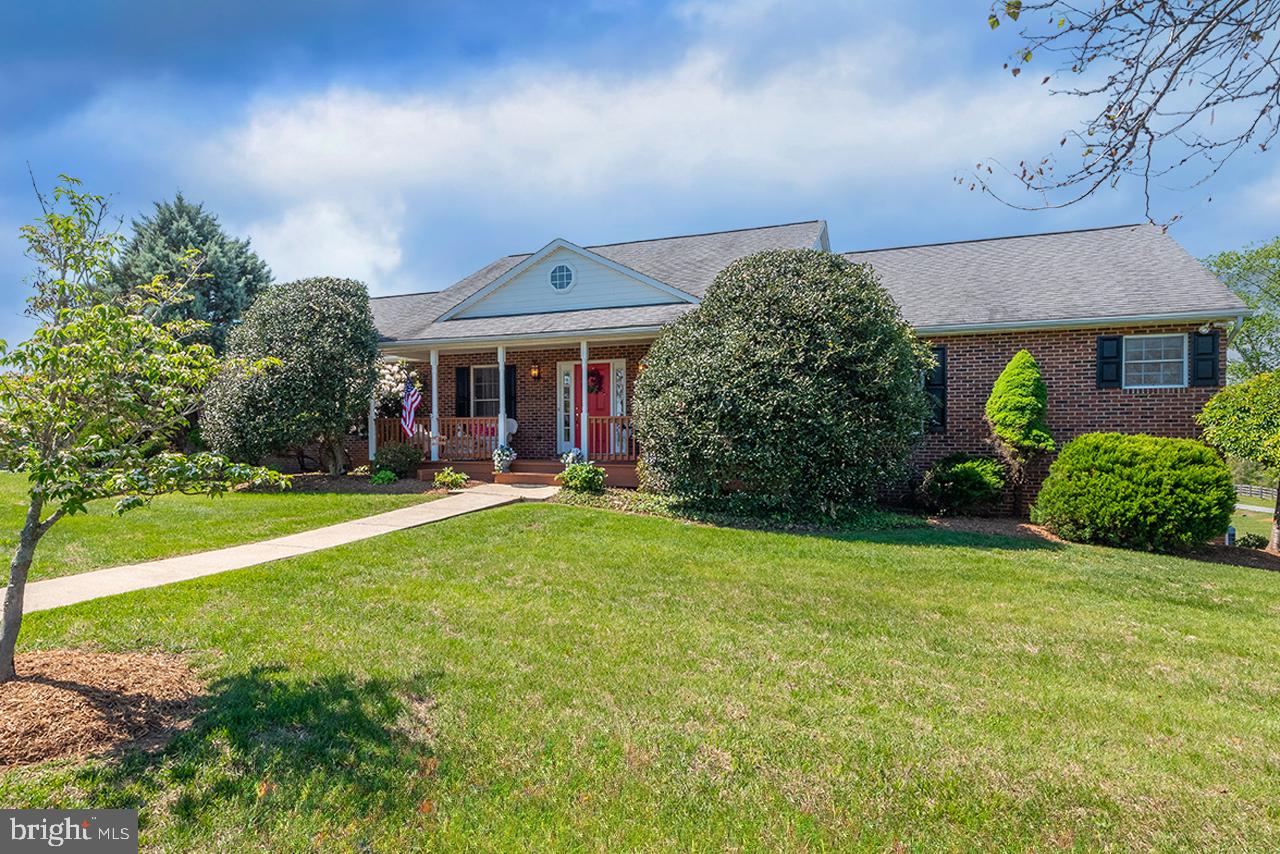 5265 BEAR HOLLOW LN