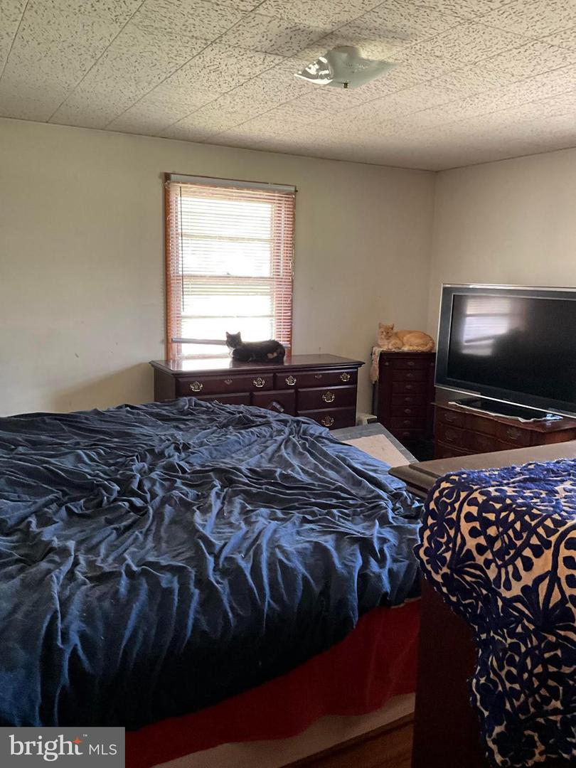16080 Newbys Shop Property Photo 10