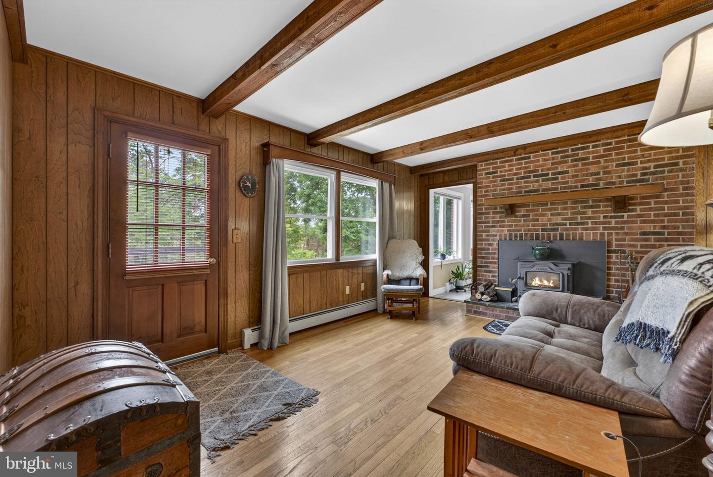19059 Carleton Dr Property Photo 28