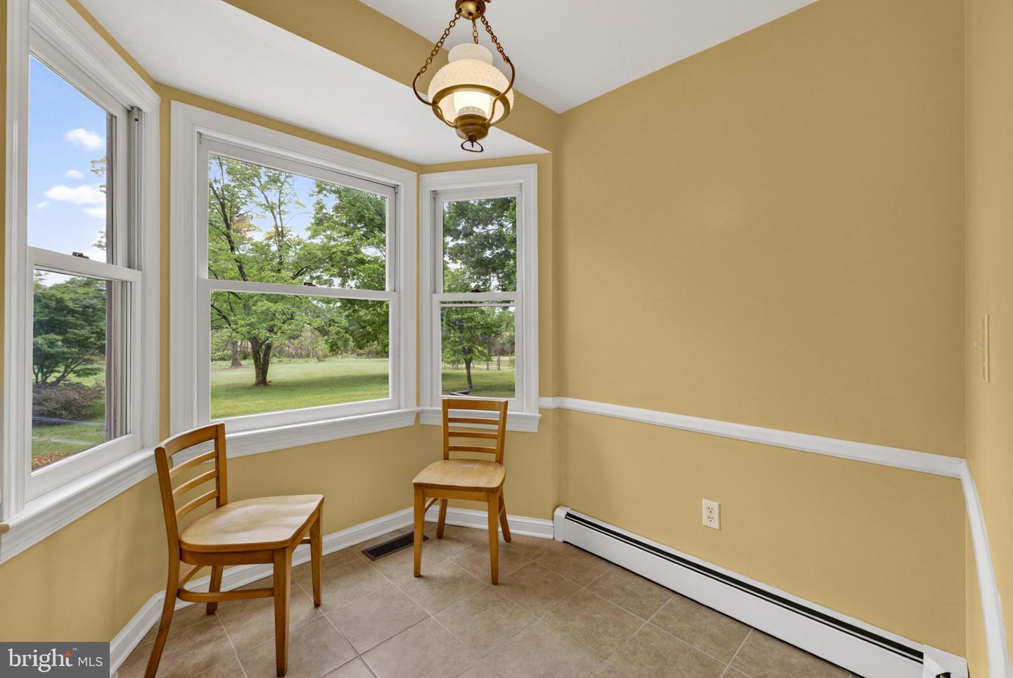 19059 Carleton Dr Property Photo 33