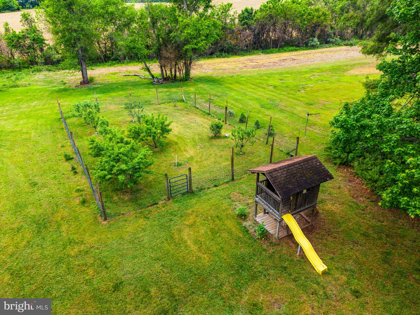 19059 Carleton Dr Property Photo 83