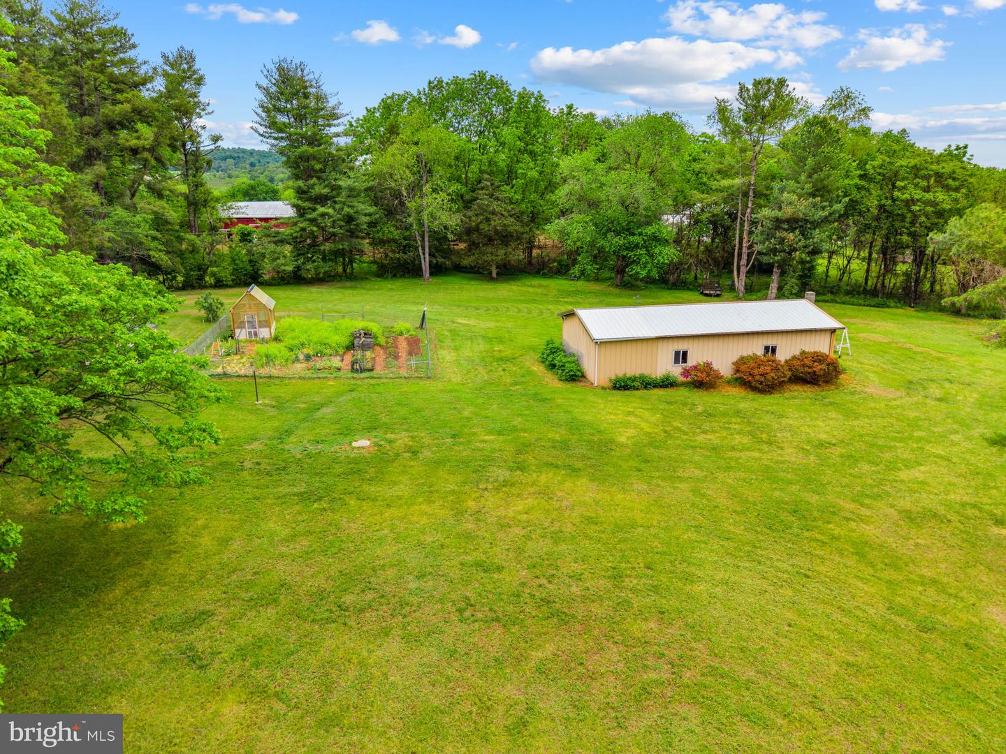 19059 Carleton Dr Property Photo 86
