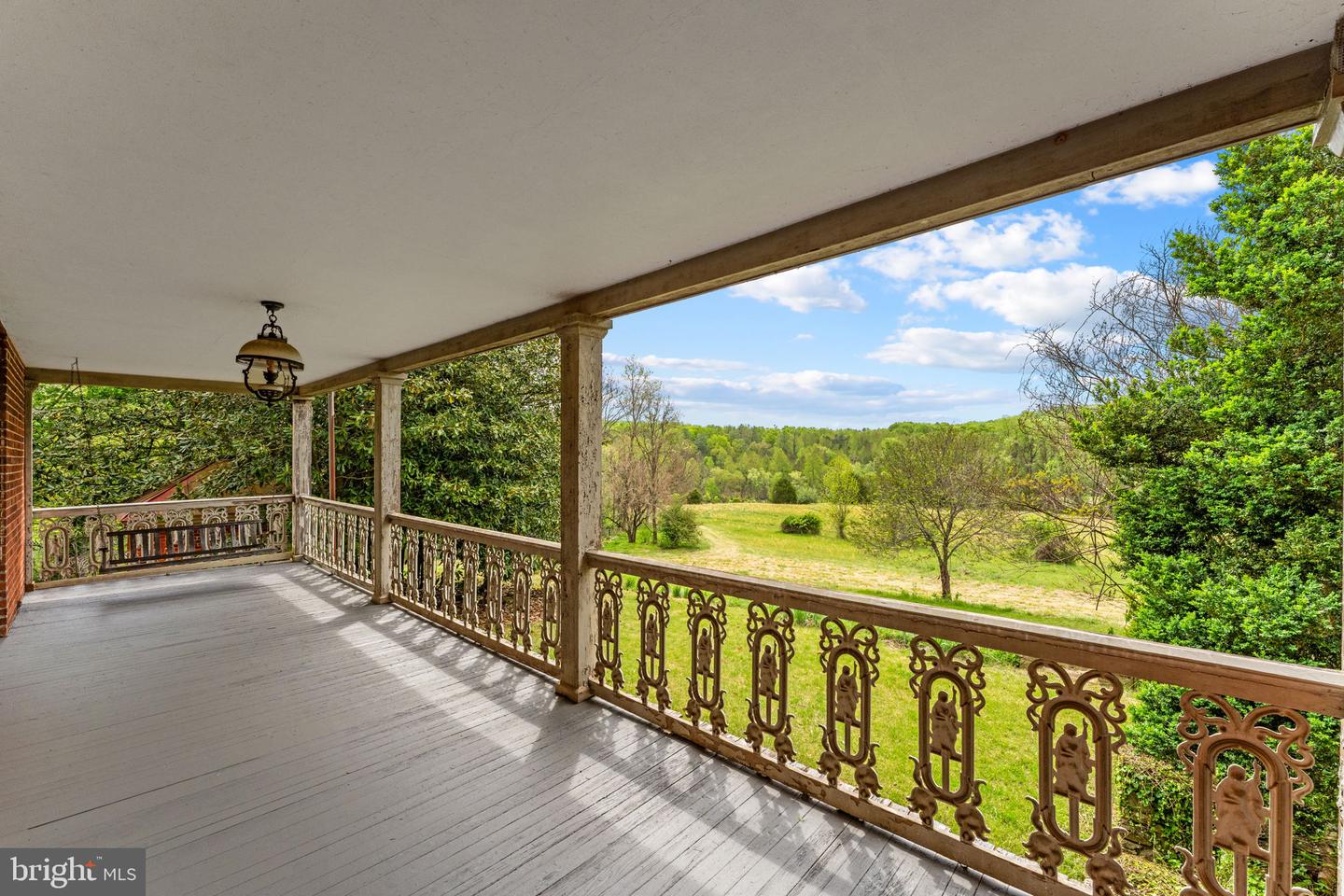 VACU2013556 Property Photo 36