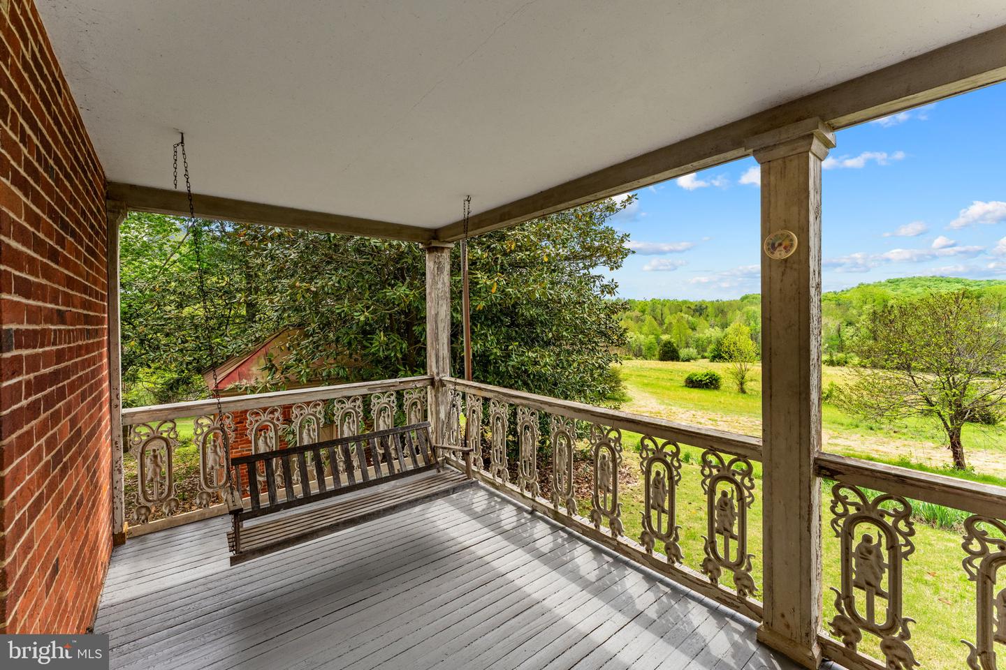 VACU2013556 Property Photo 38