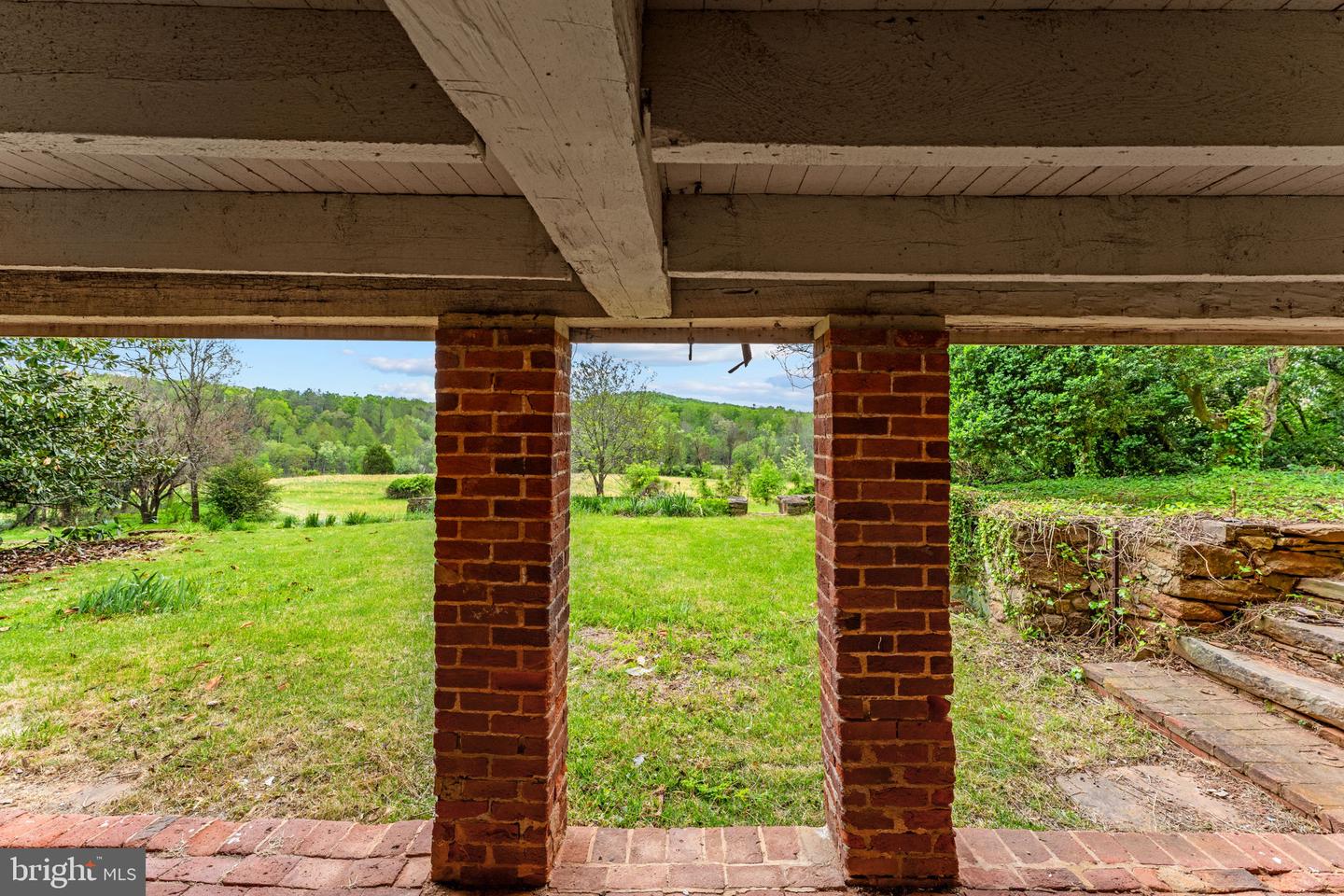 VACU2013556 Property Photo 108