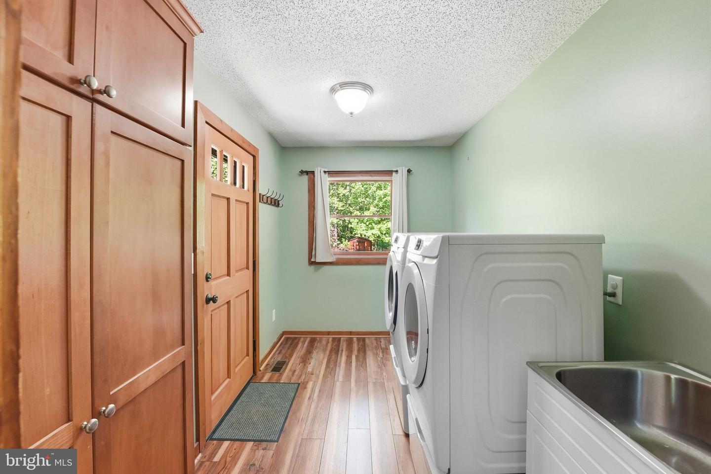 12638 Walnut Ln Property Photo 30
