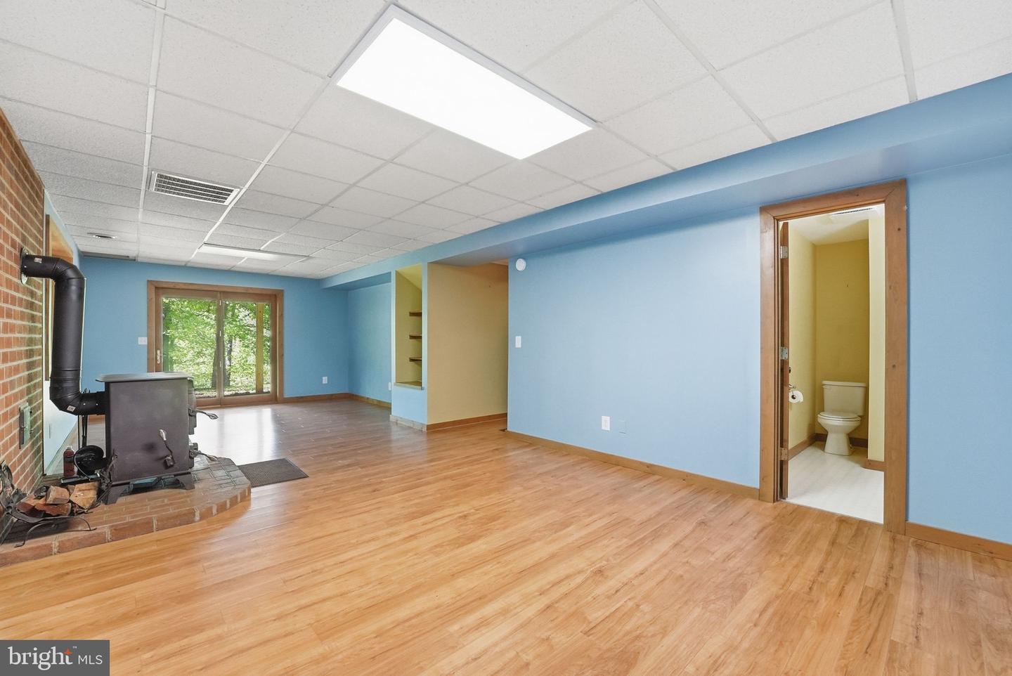 12638 Walnut Ln Property Photo 44