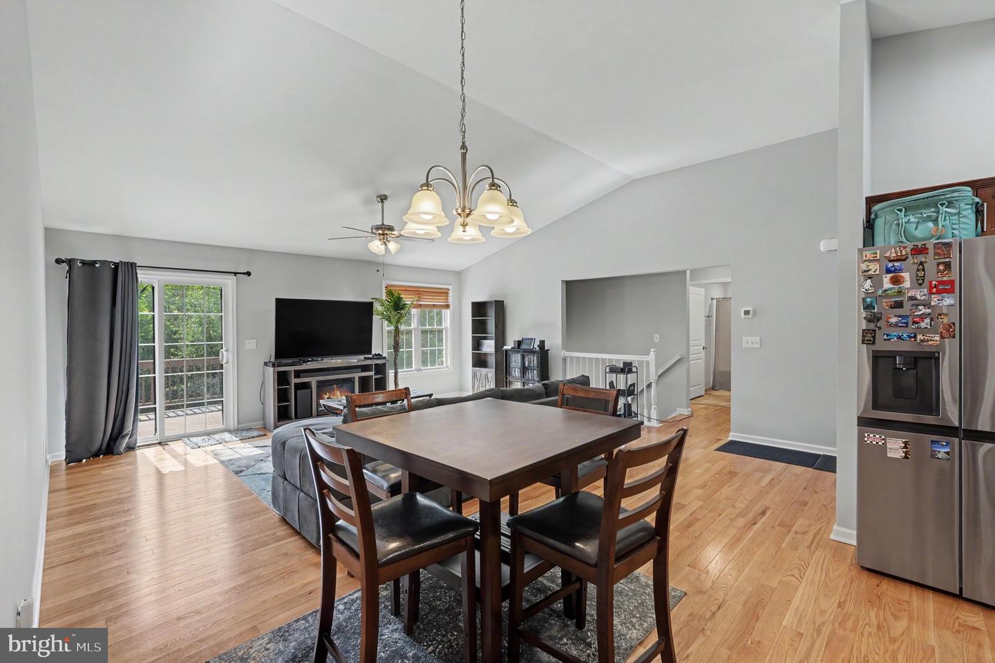 8474 Timothy Property Photo 14