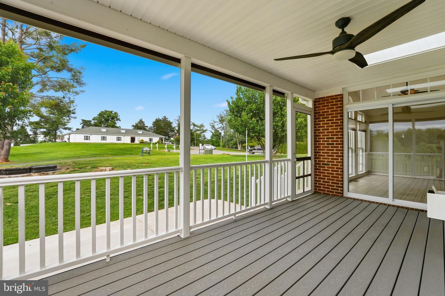 2020 Golf Dr Property Photo 31