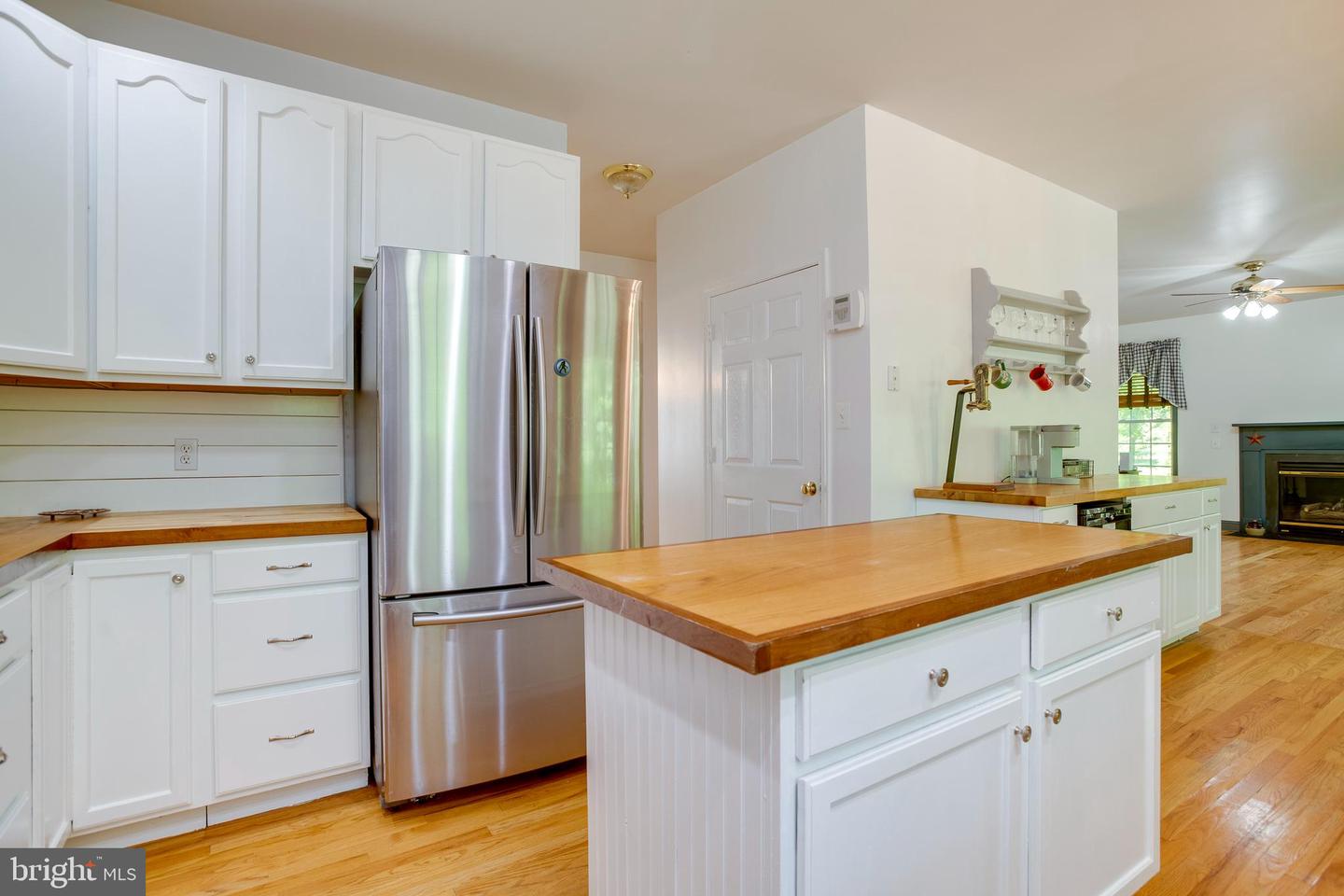 14100 Chesterfield Ln Property Photo 11