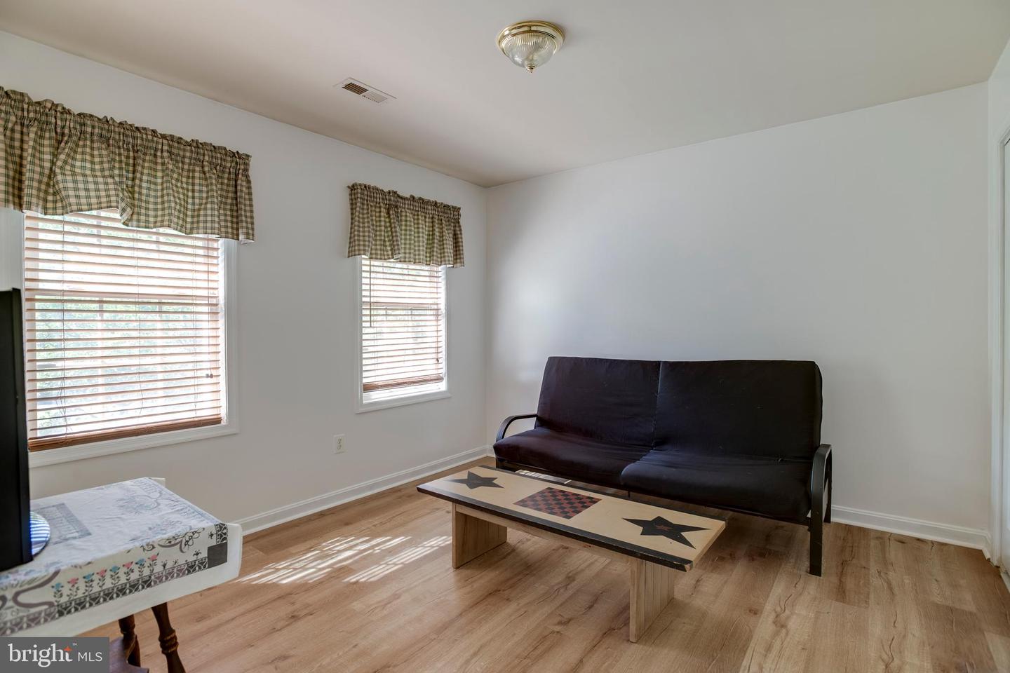 14100 Chesterfield Ln Property Photo 32