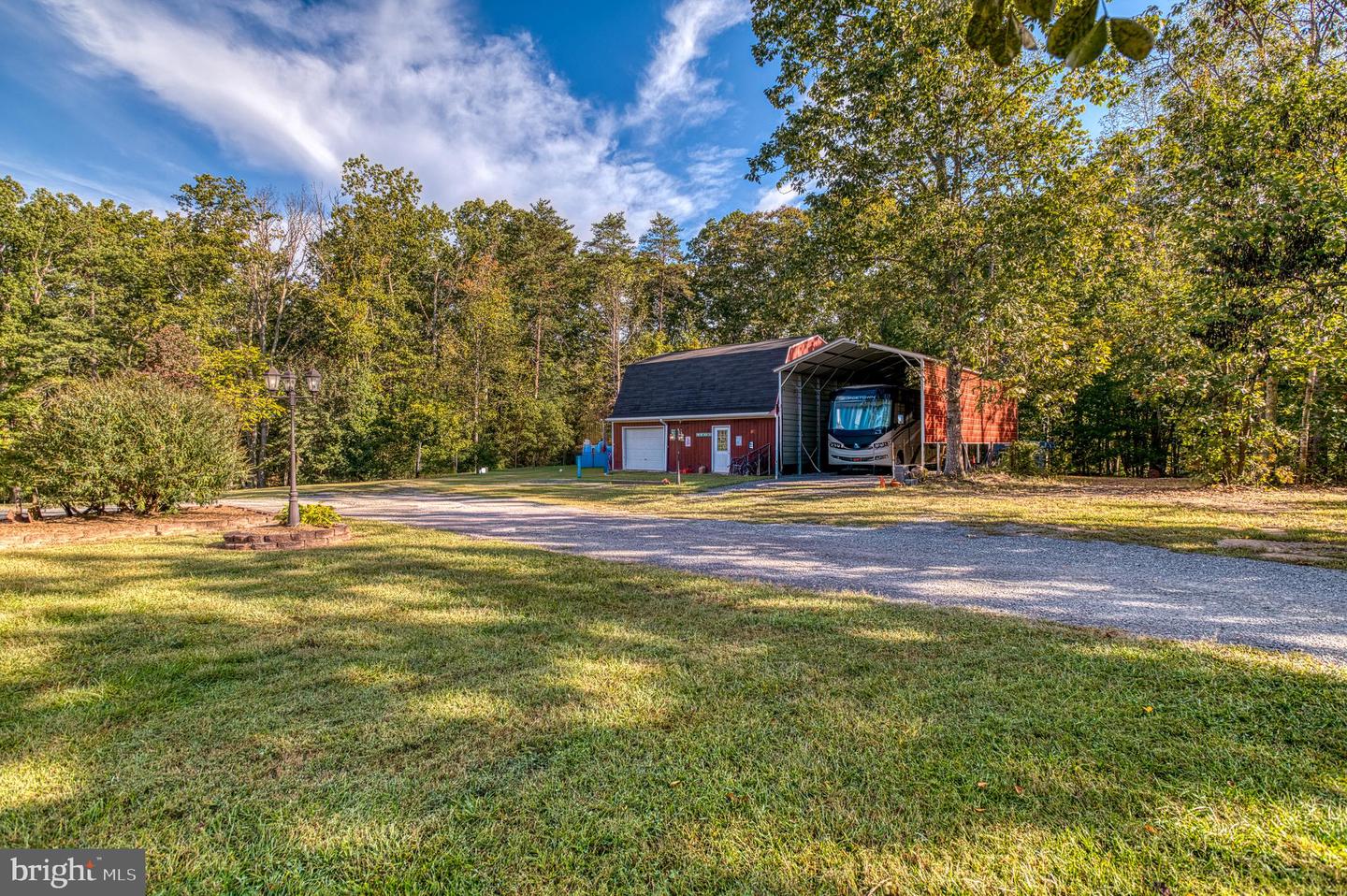 14100 Chesterfield Ln Property Photo 56