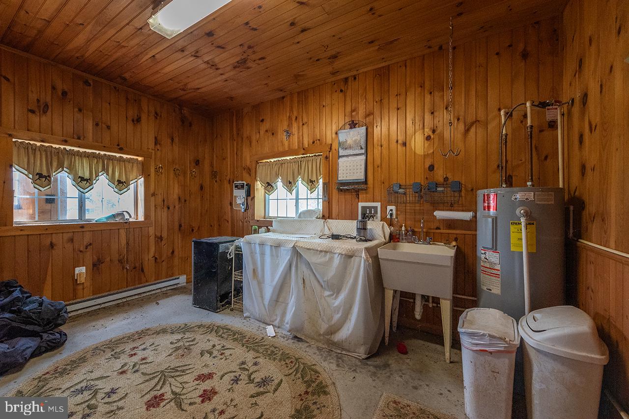 5265 Bear Hollow Ln Property Photo 6