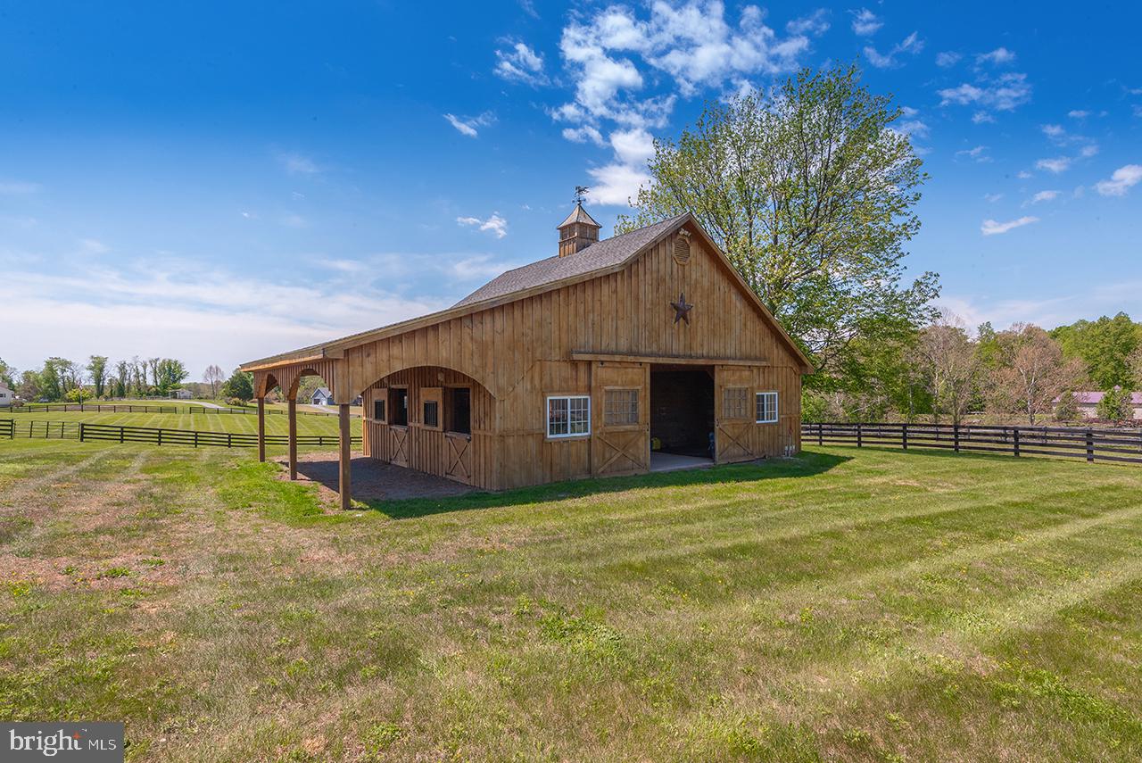 5265 Bear Hollow Ln Property Photo 13