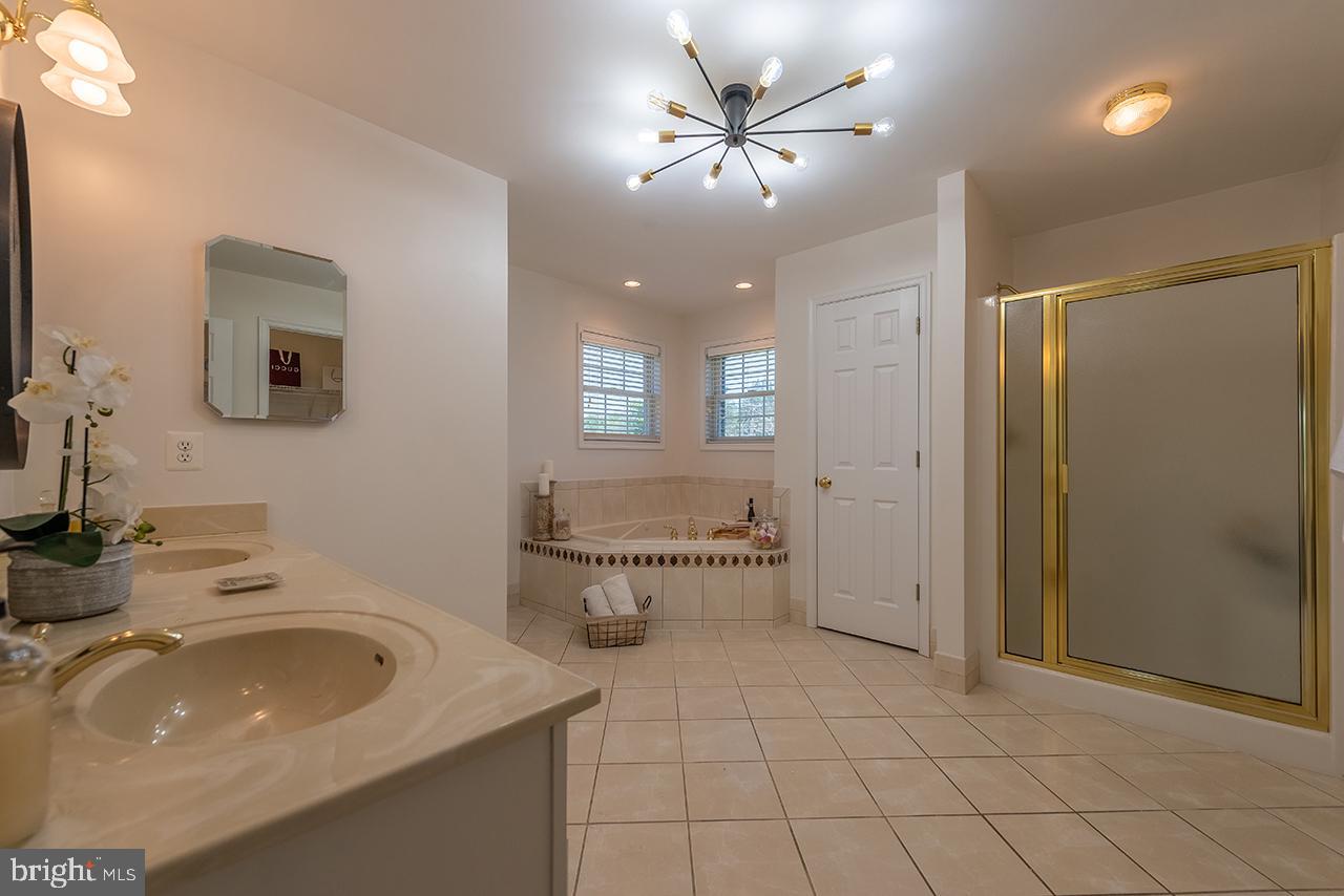5265 Bear Hollow Ln Property Photo 27
