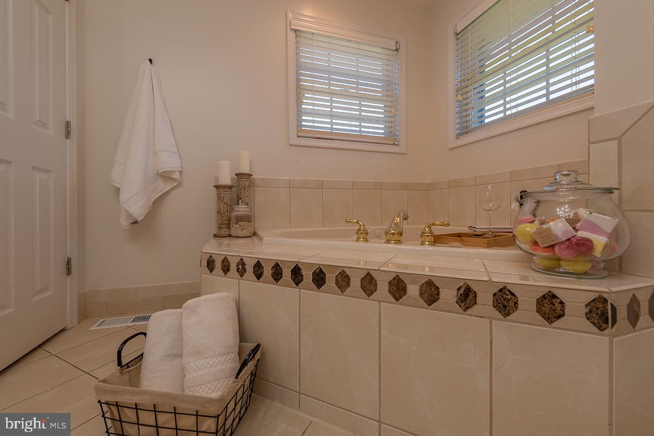 5265 Bear Hollow Ln Property Photo 71