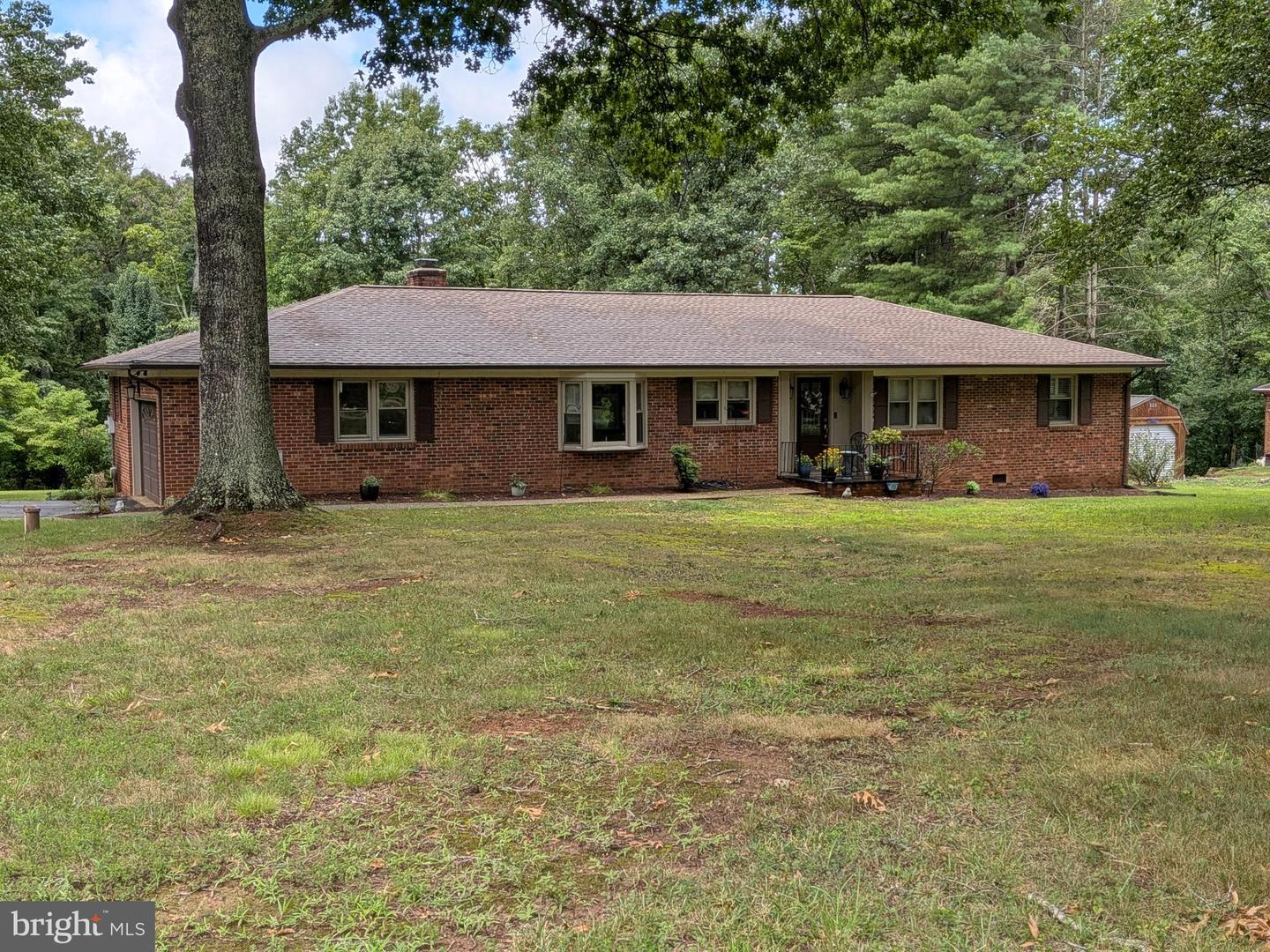 16490 Mountain Run Ln Property Photo 1