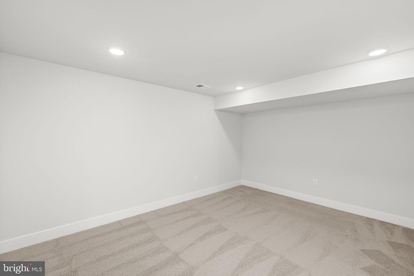 18327 Stevensburg Rd Property Photo 36