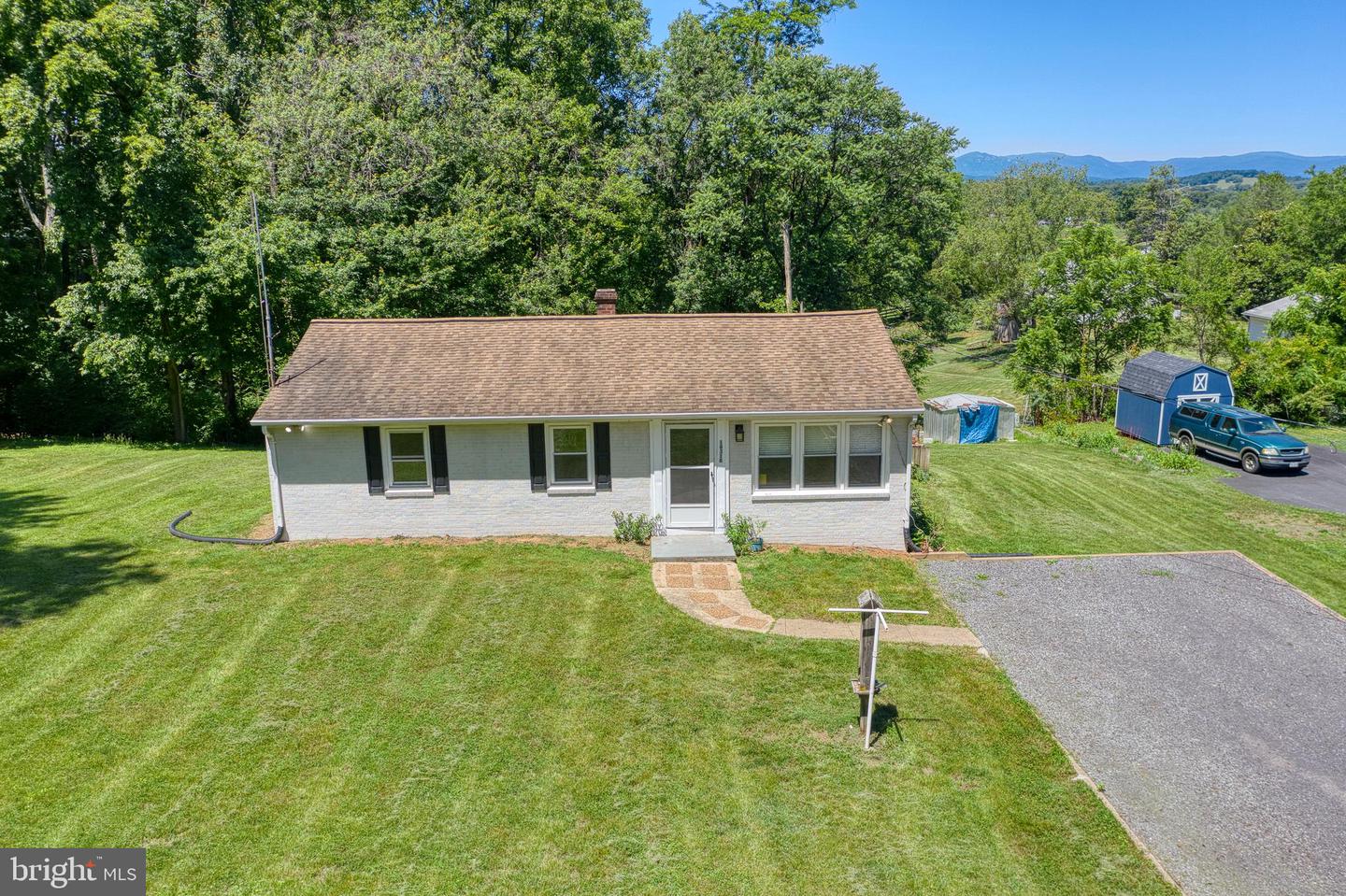 18318 Fox Mountain Ln Property Photo 37