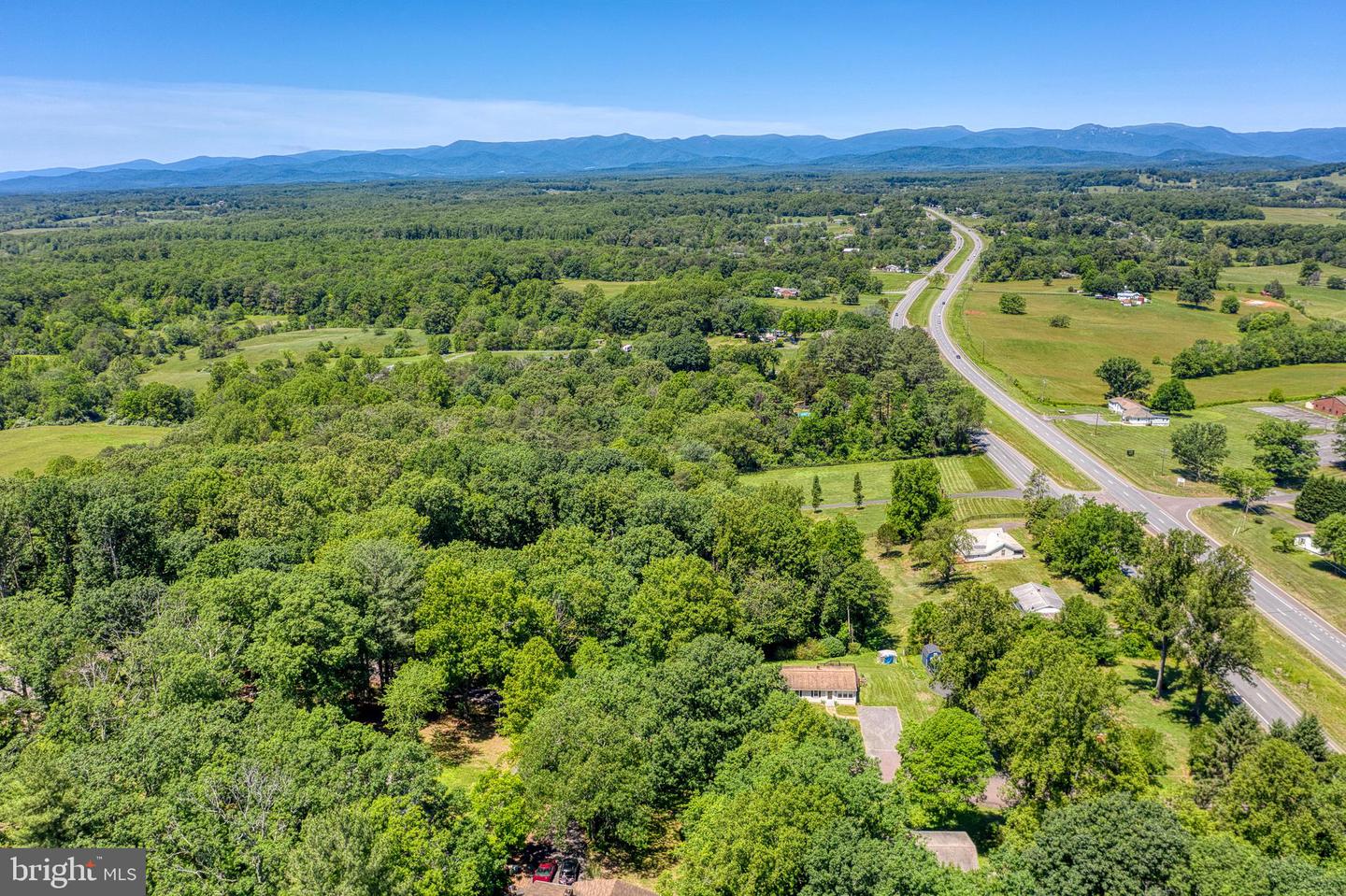 18318 Fox Mountain Ln Property Photo 45