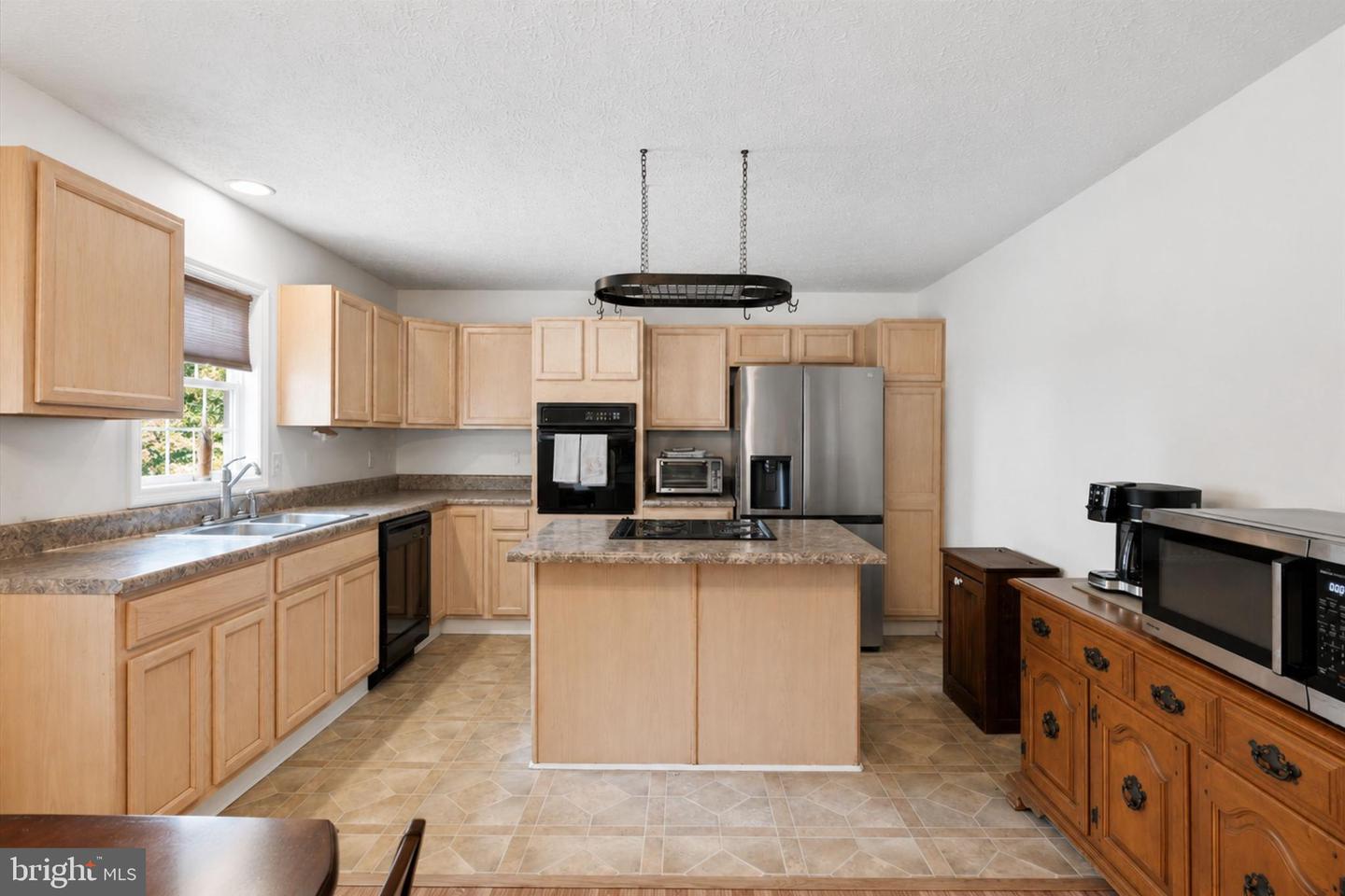 34254 Richards Ferry Rd Property Photo 2