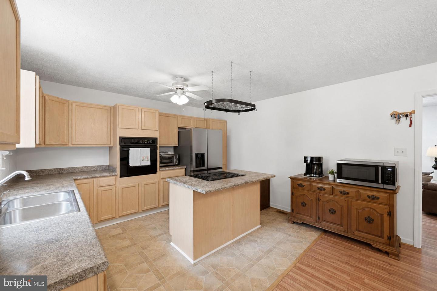 34254 Richards Ferry Rd Property Photo 9