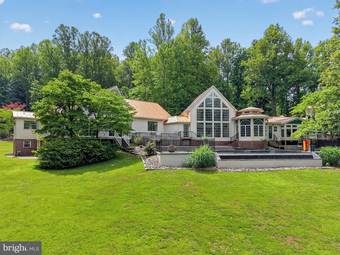 6360 TENNIS CT