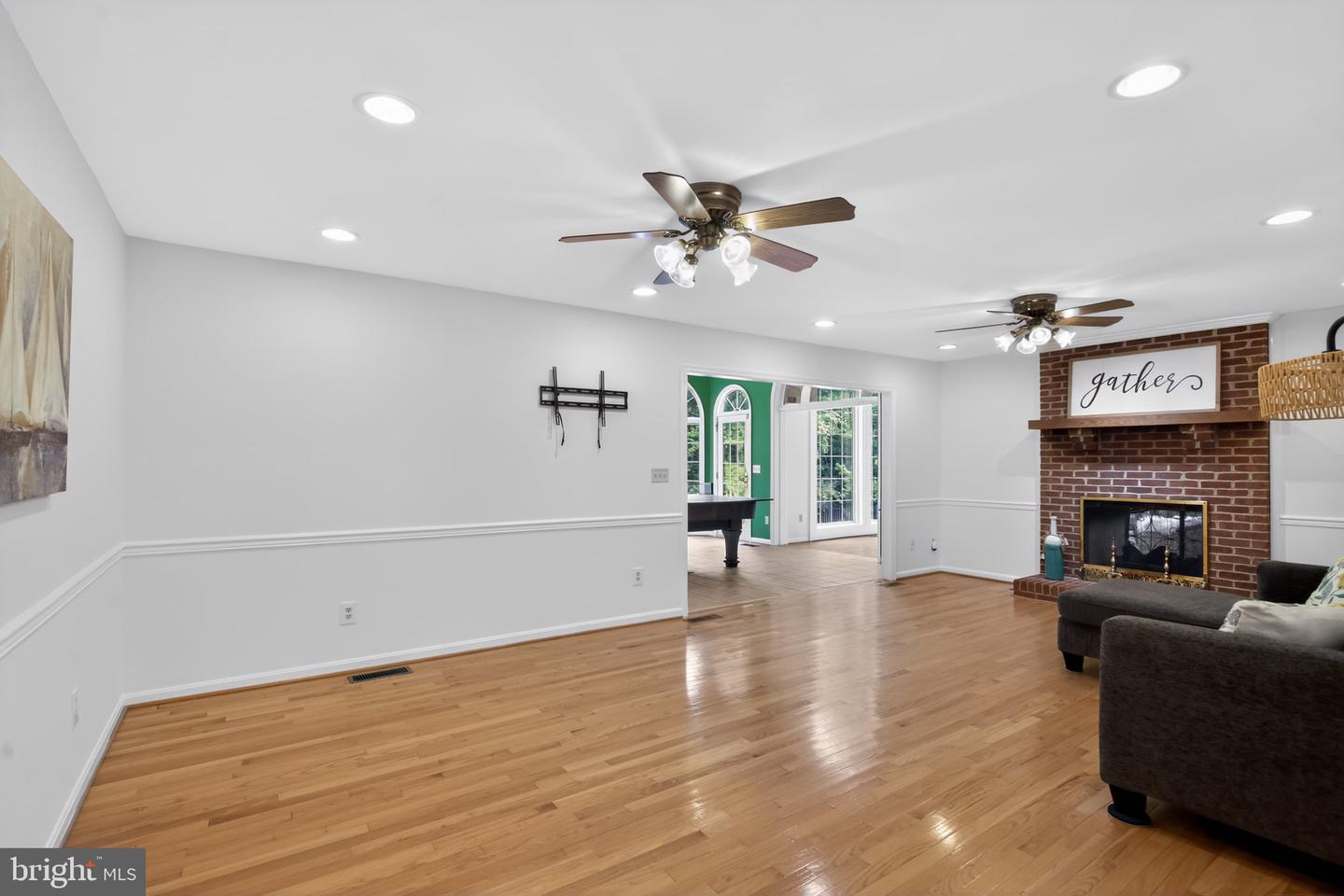 6360 Tennis Ct Property Photo 4