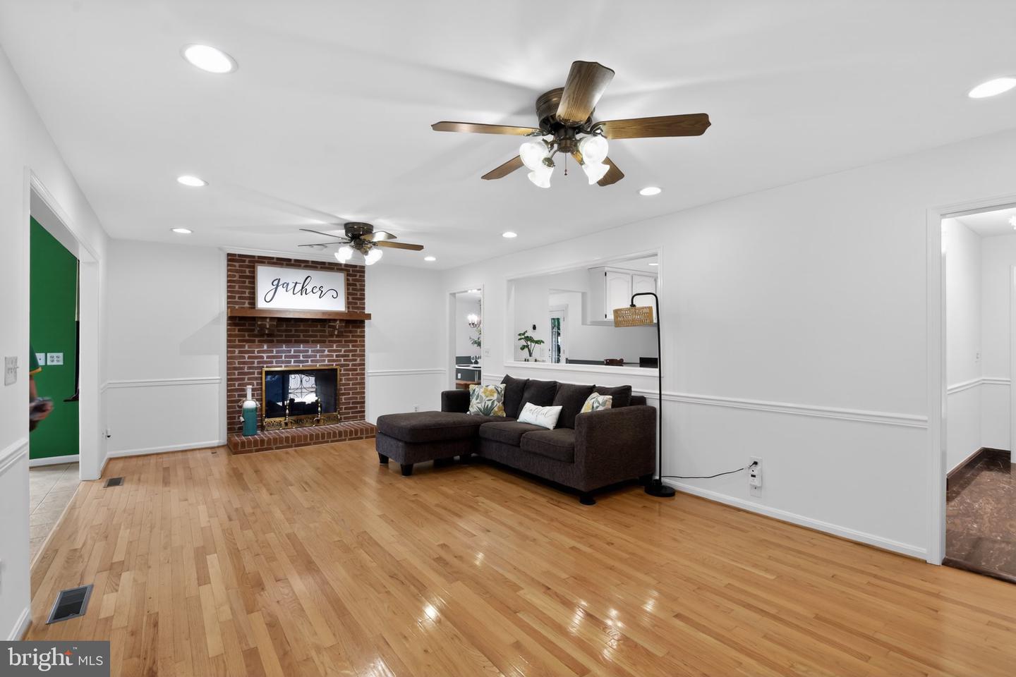 6360 Tennis Ct Property Photo 5