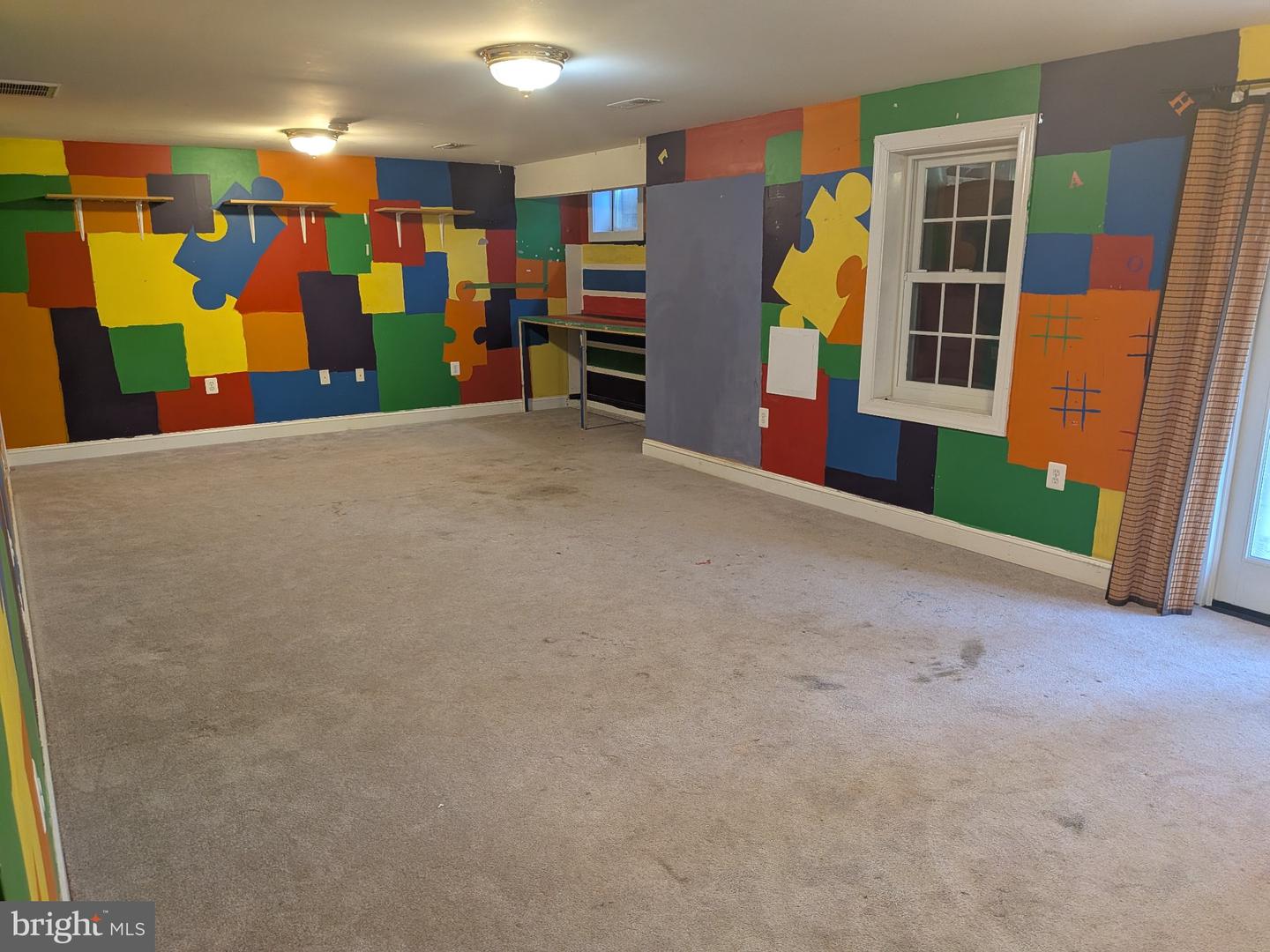 823 Woodcrest Loop Property Photo 32