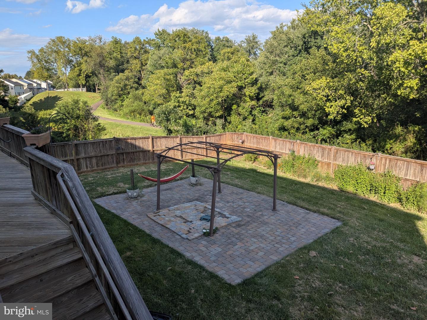 823 Woodcrest Loop Property Photo 36