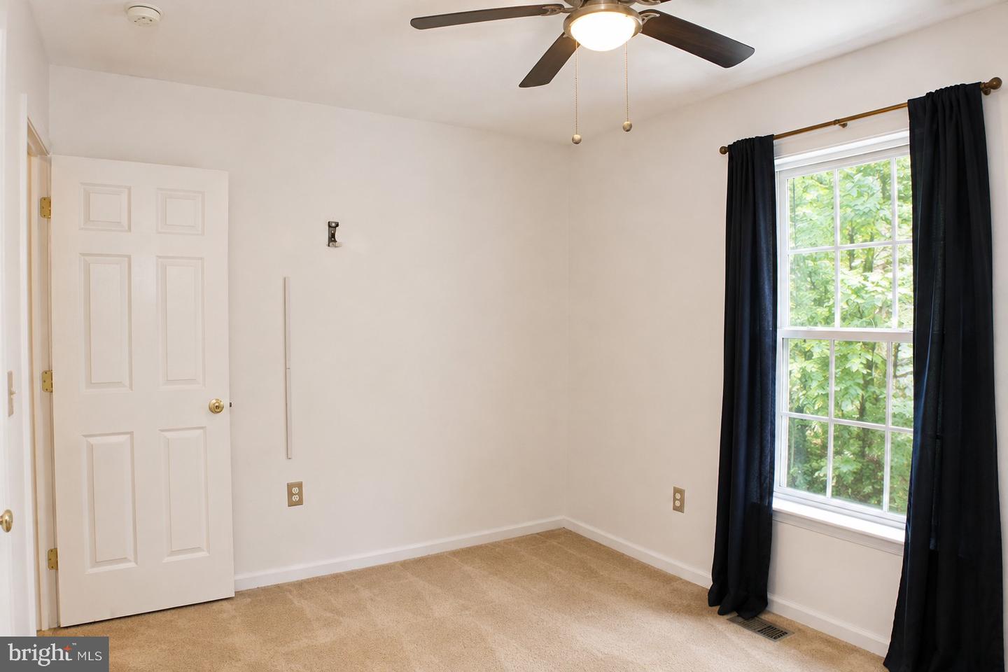 5964 Riverbend Ln Property Photo 21