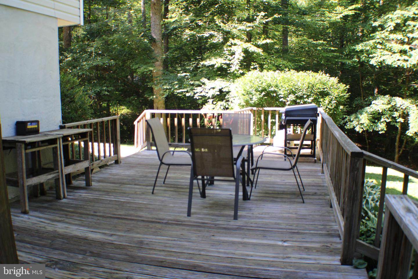 5964 Riverbend Ln Property Photo 28