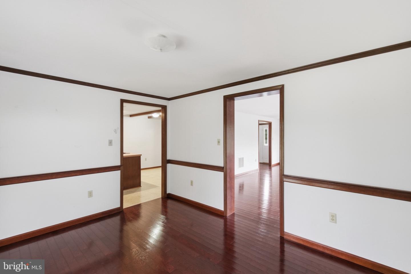 4407 Indian Run Rd Property Photo 18