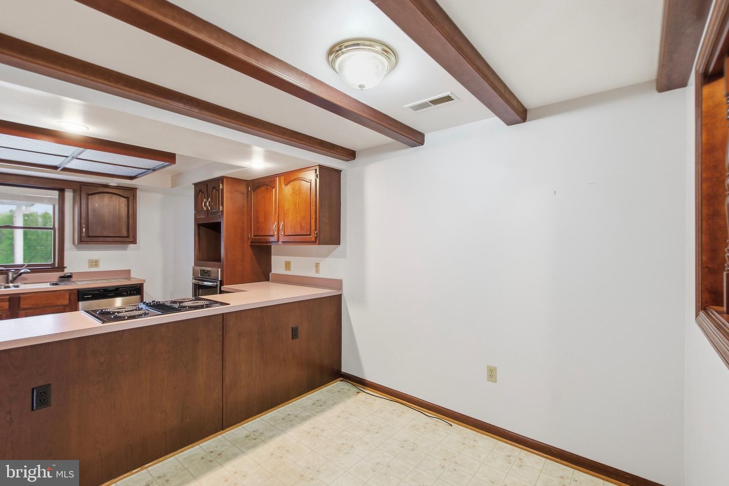 4407 Indian Run Rd Property Photo 26