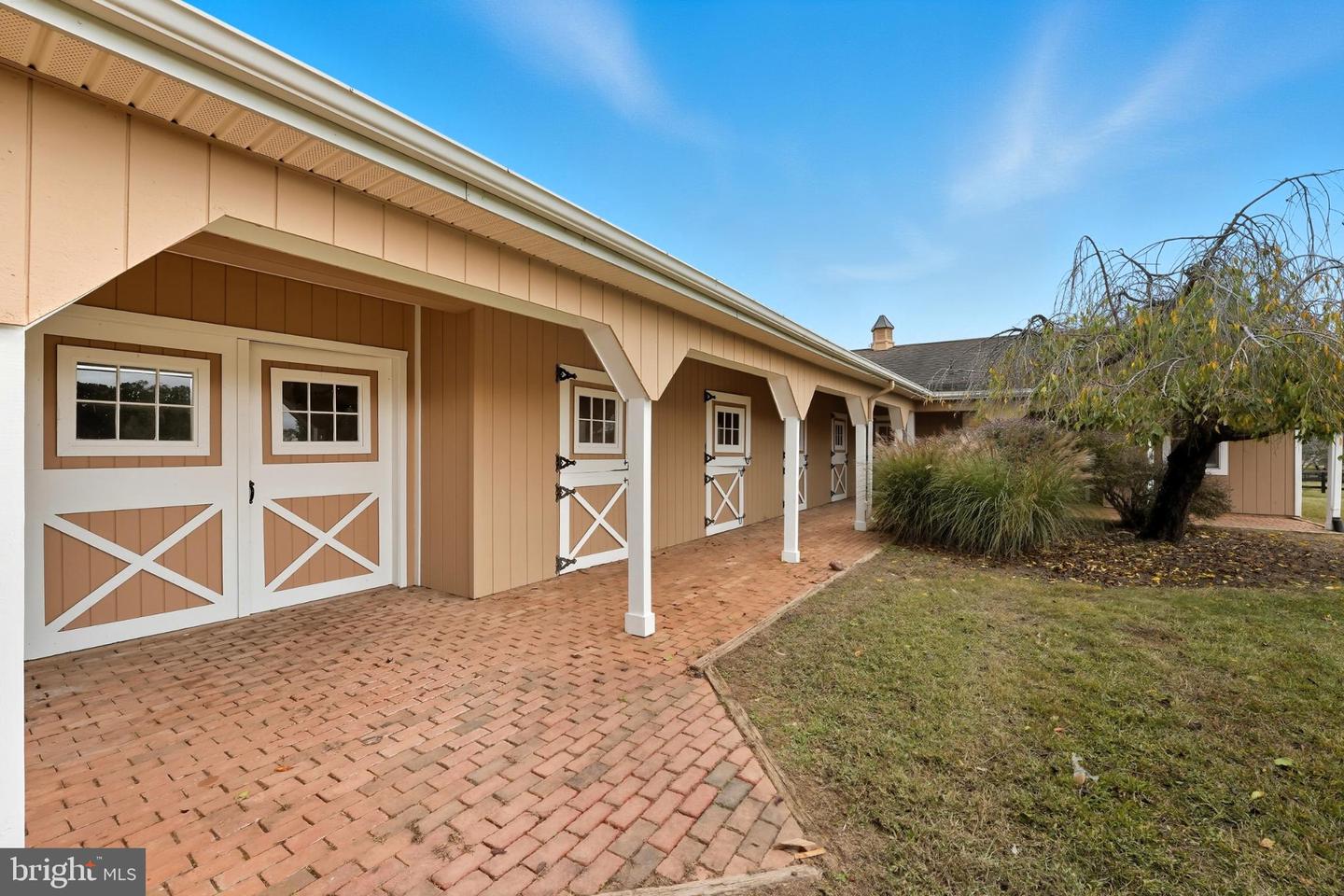 8021 Olympic Way Property Photo 32