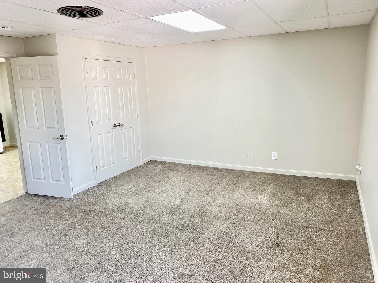 306 S Main St #b Property Photo 7