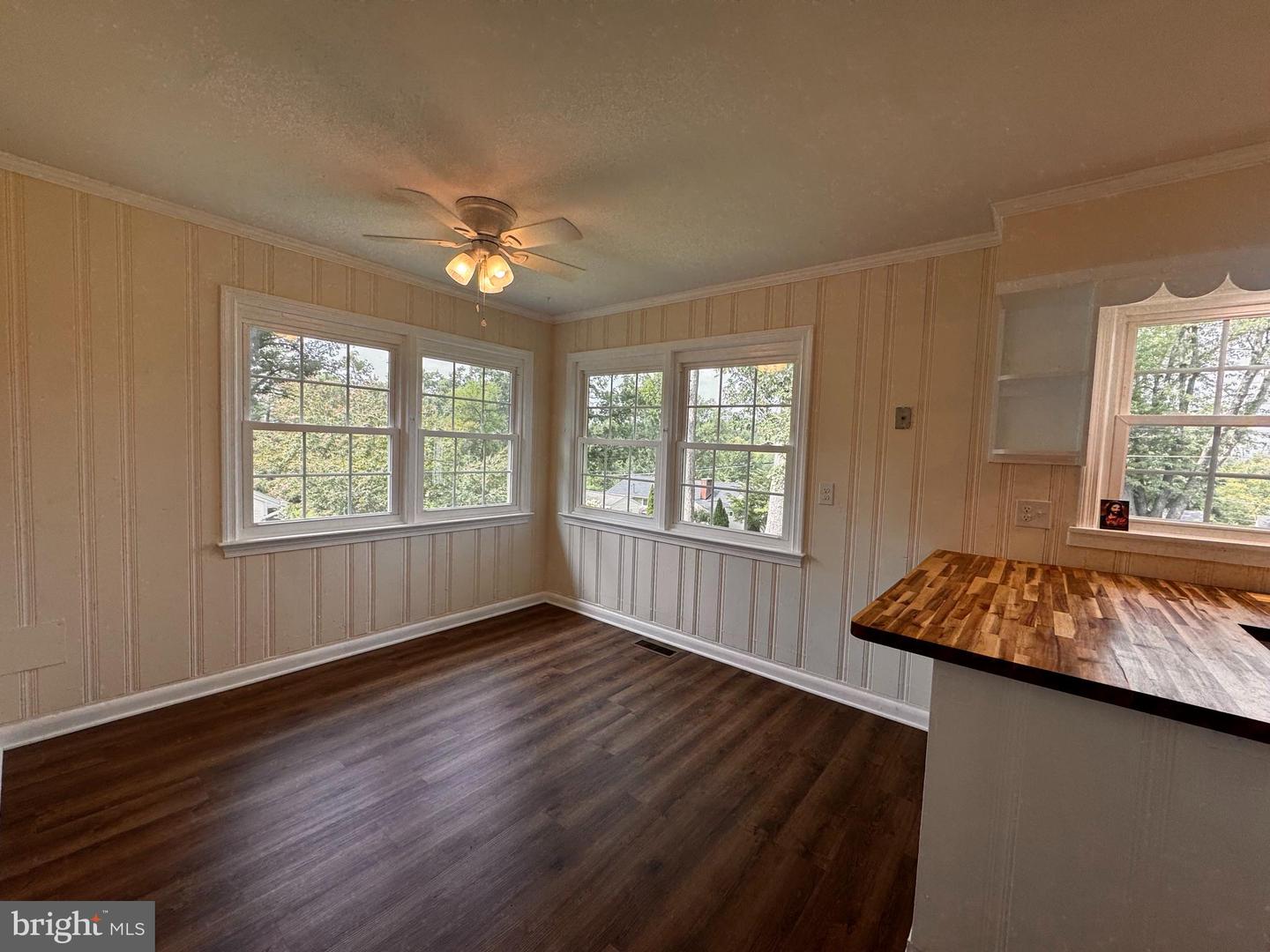 1138 Oaklawn Drive Property Photo 10