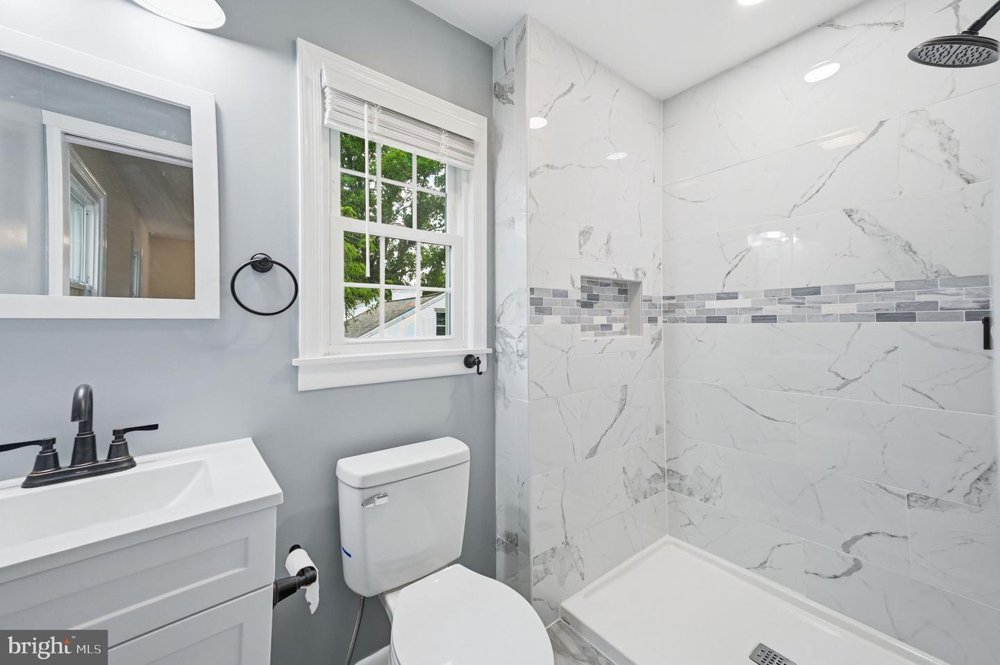 1138 Oaklawn Drive Property Photo 21