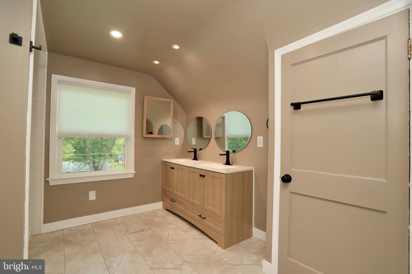 1138 Oaklawn Drive Property Photo 29