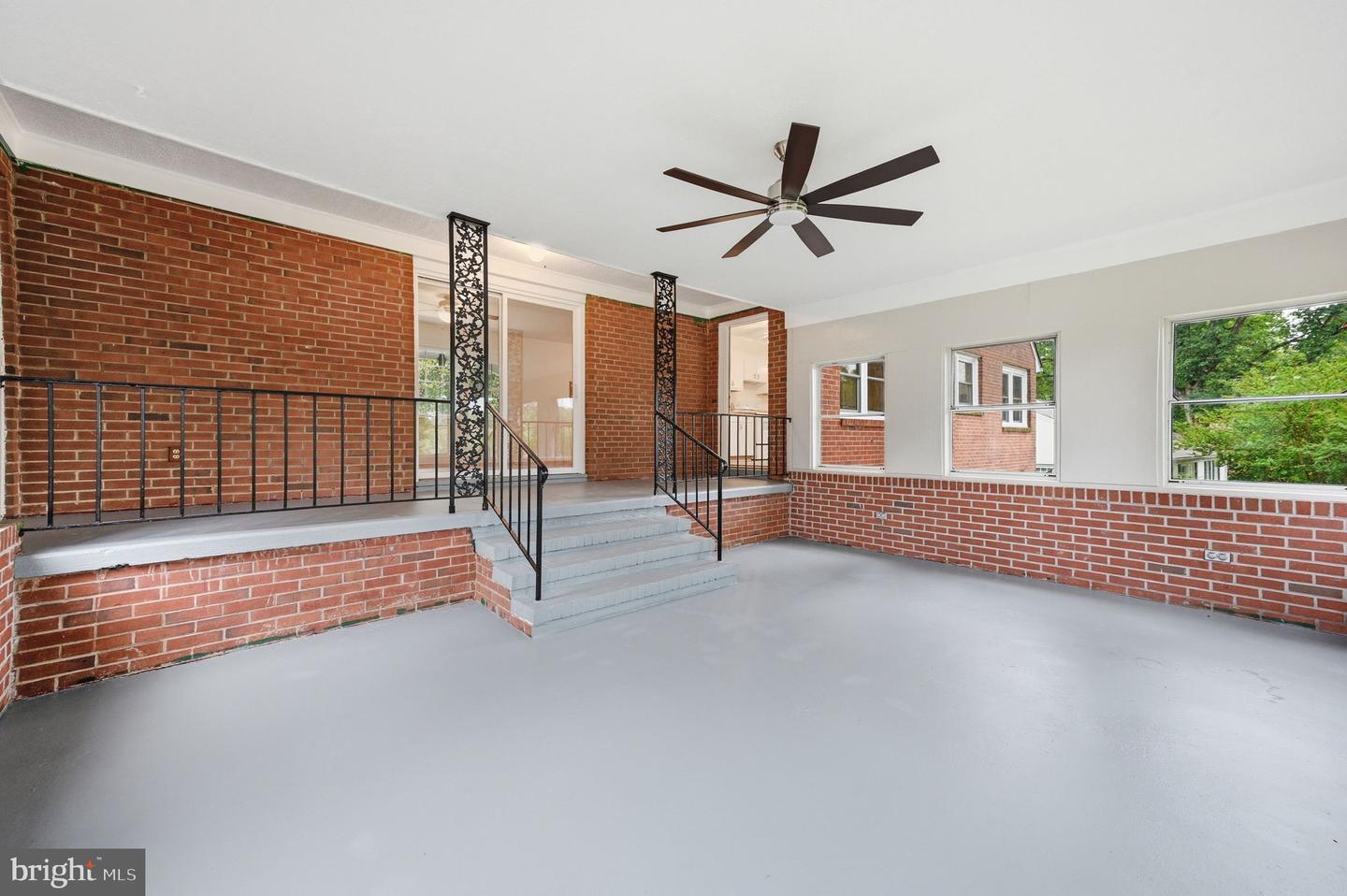 1138 Oaklawn Drive Property Photo 32